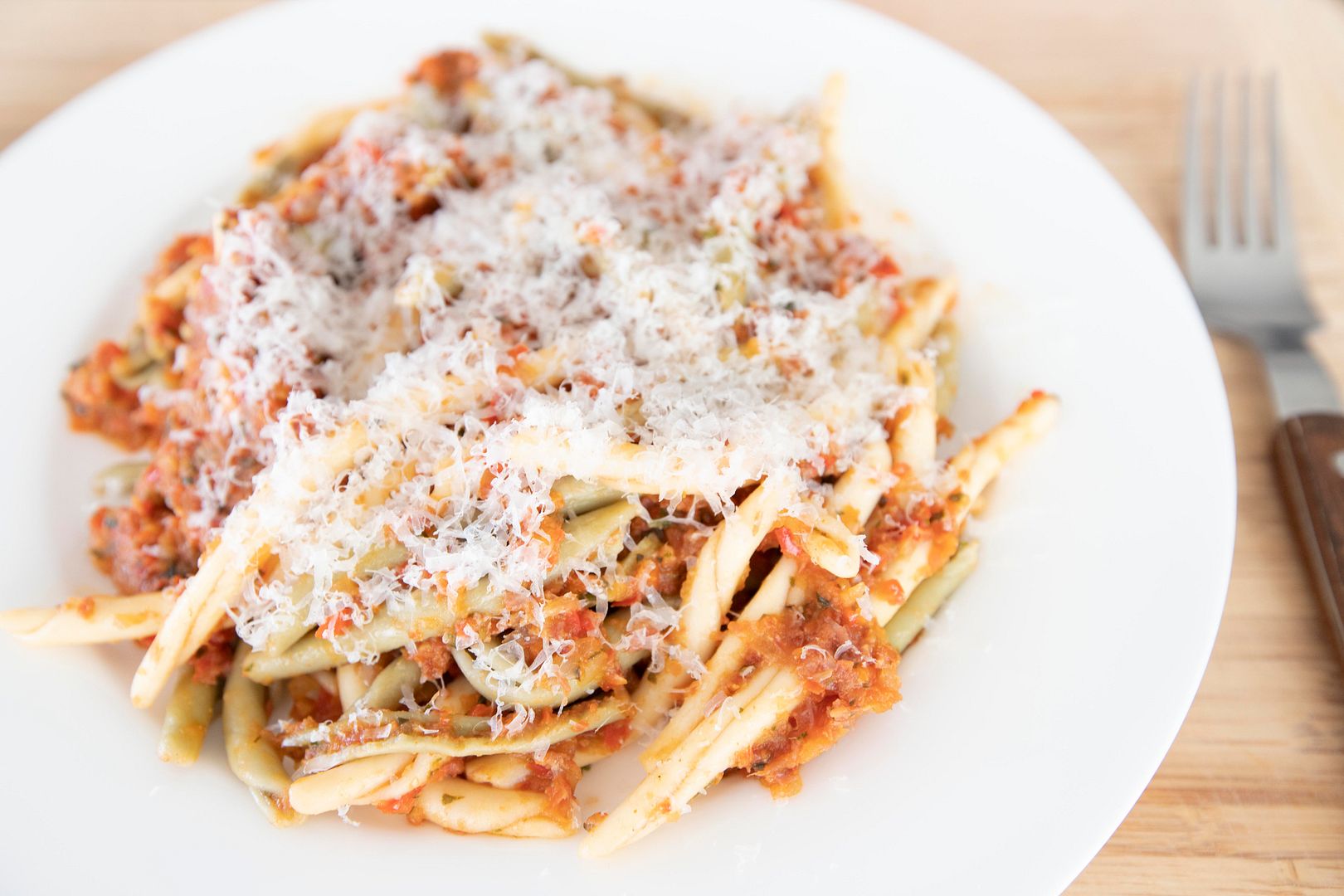 Fileja Pasta mit Chorizo und Paprika-Sauce